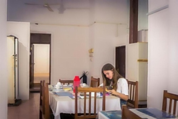 Karibu Inn image 8